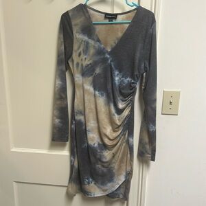 Beautiful long sleeved Fifteen Twenty dress